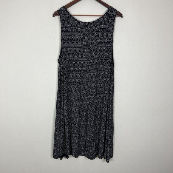 Old Navy Dress Womens XXL Black White Sleeveless A-Line Tank Geometric Pattern - Picture 6 of 9